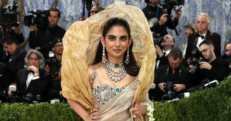 INSTYLE: Red Carpet: Isha Ambani Met Gala 2026